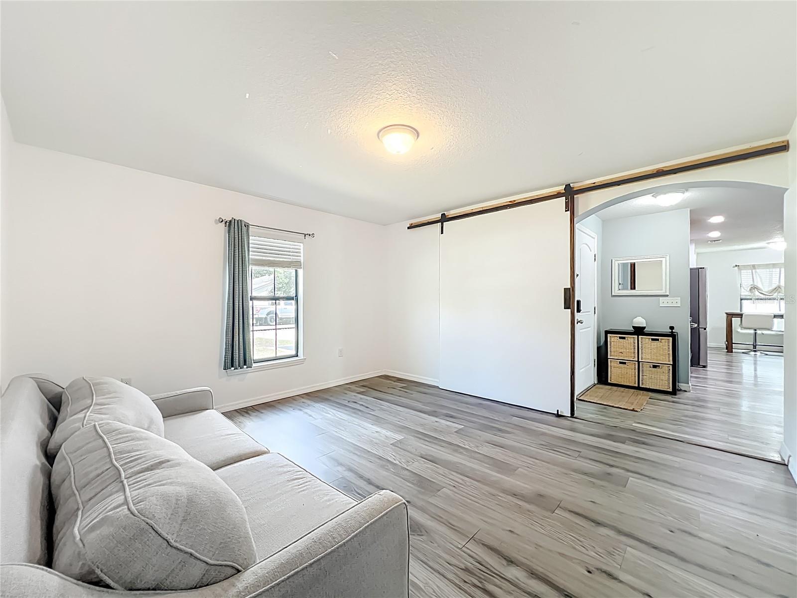 CHELSEA OAKS - Residential