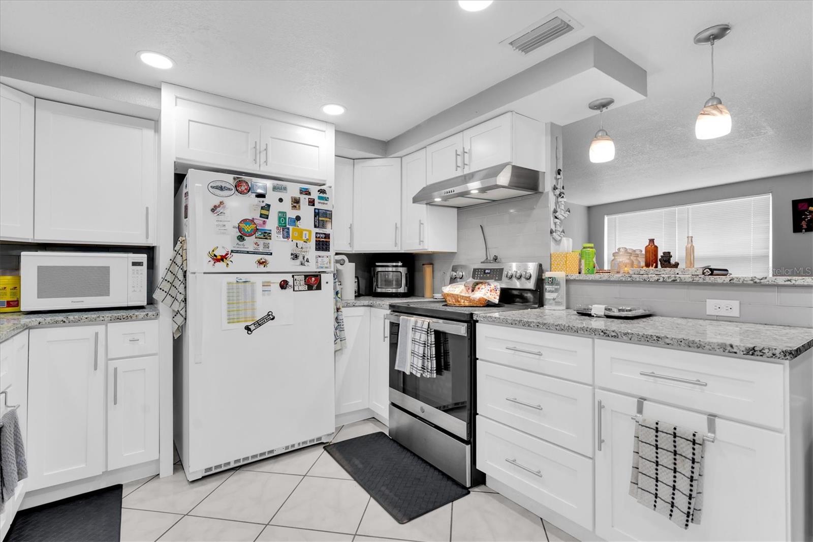 EAST GATE ESTATES - Residential