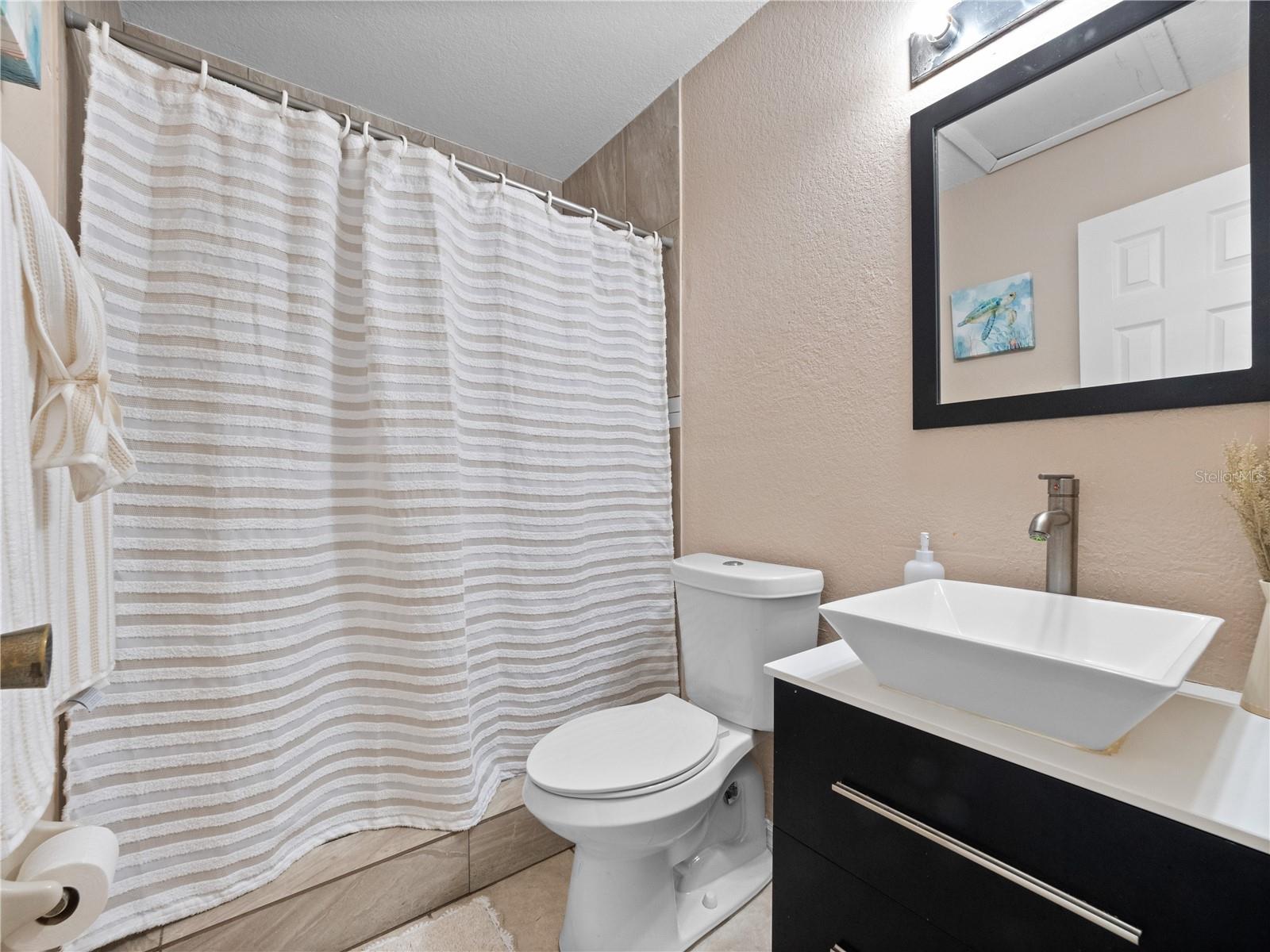 PERHING OAKS - Residential