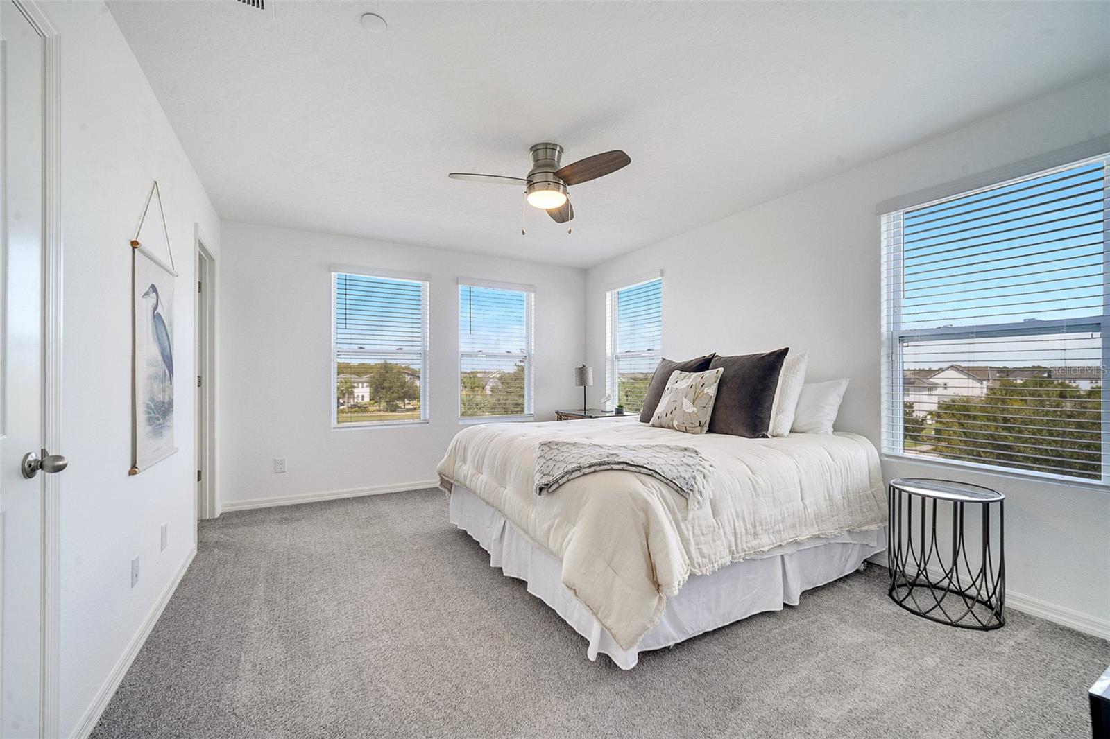 LAUREATE PARK NBRHD CENTER PH 3 - Residential Lease