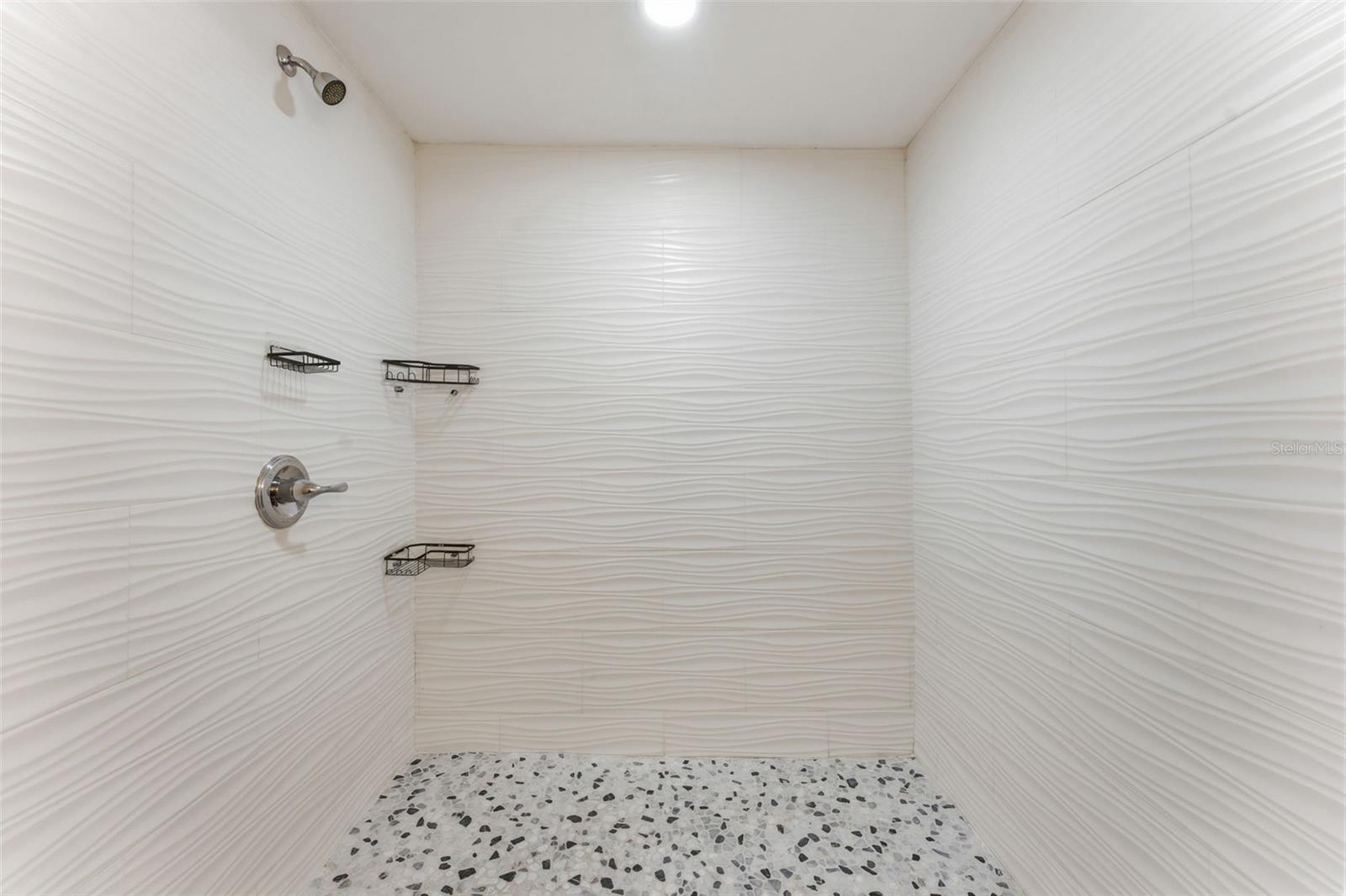 CENTRAL PARK BLKS 13 14 15 16 - Residential