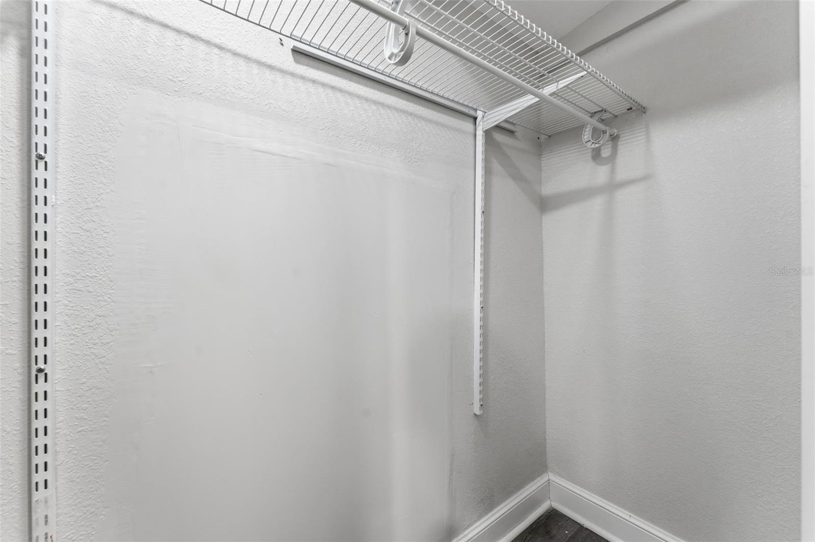 CENTRAL PARK BLKS 13 14 15 16 - Residential