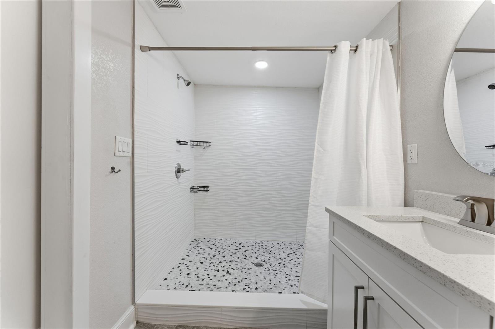 CENTRAL PARK BLKS 13 14 15 16 - Residential