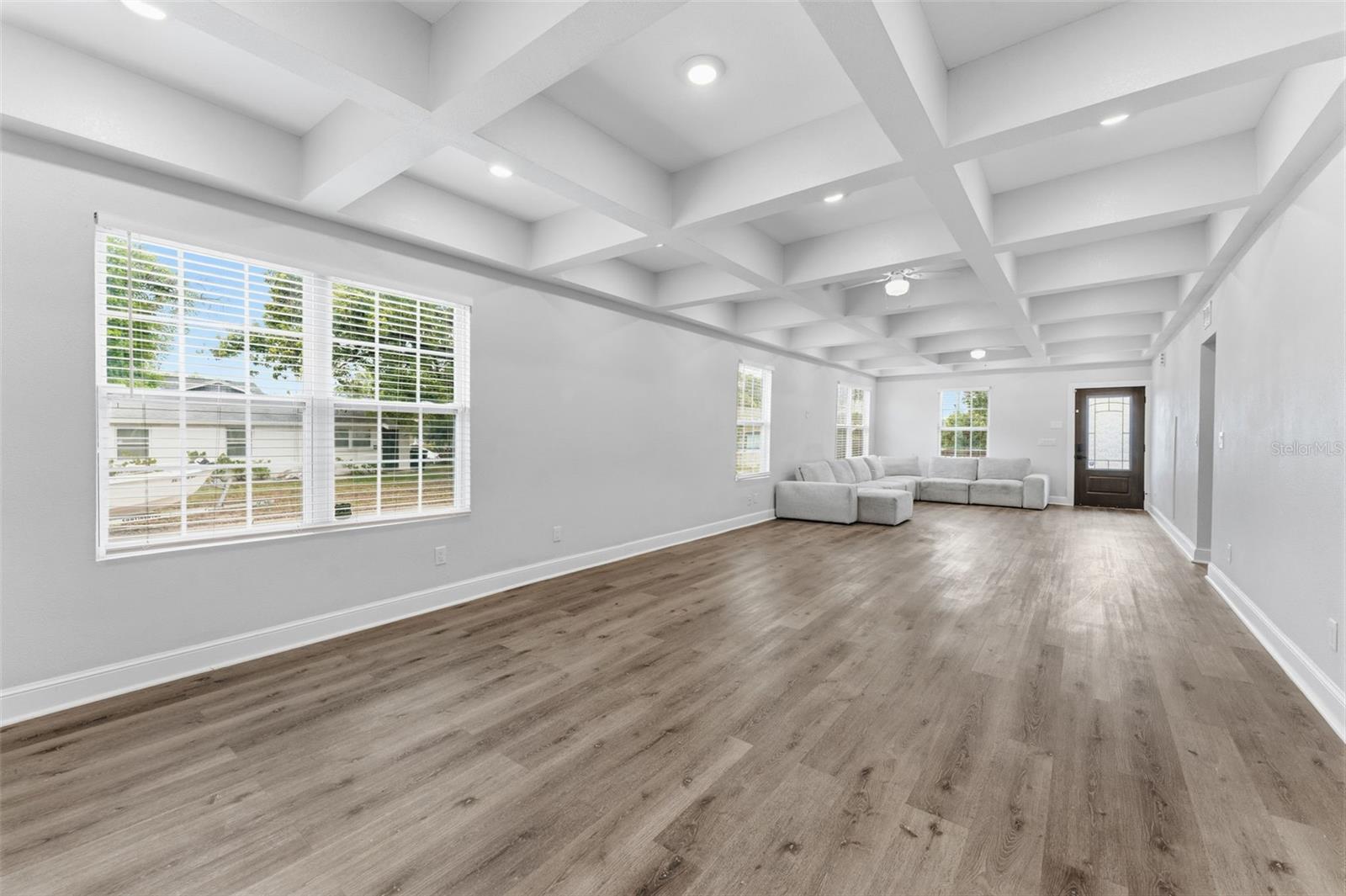 CENTRAL PARK BLKS 13 14 15 16 - Residential