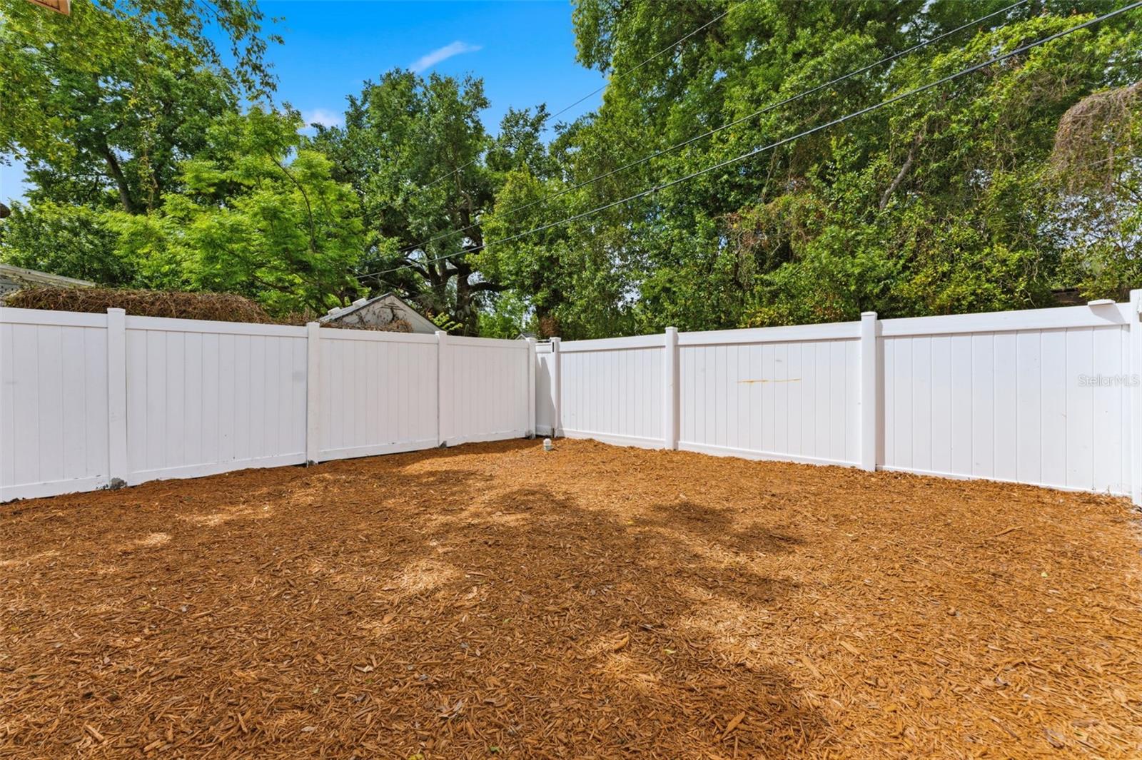 CENTRAL PARK BLKS 13 14 15 16 - Residential