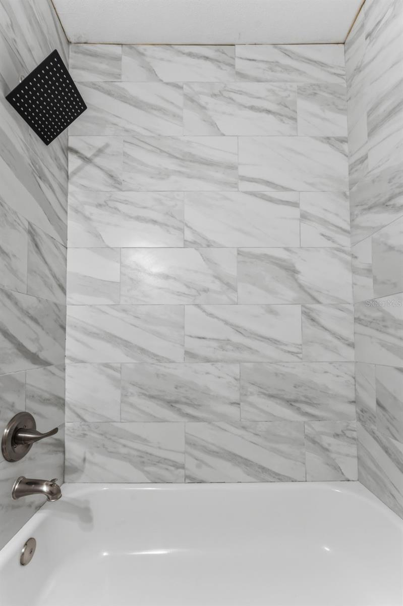 CENTRAL PARK BLKS 13 14 15 16 - Residential