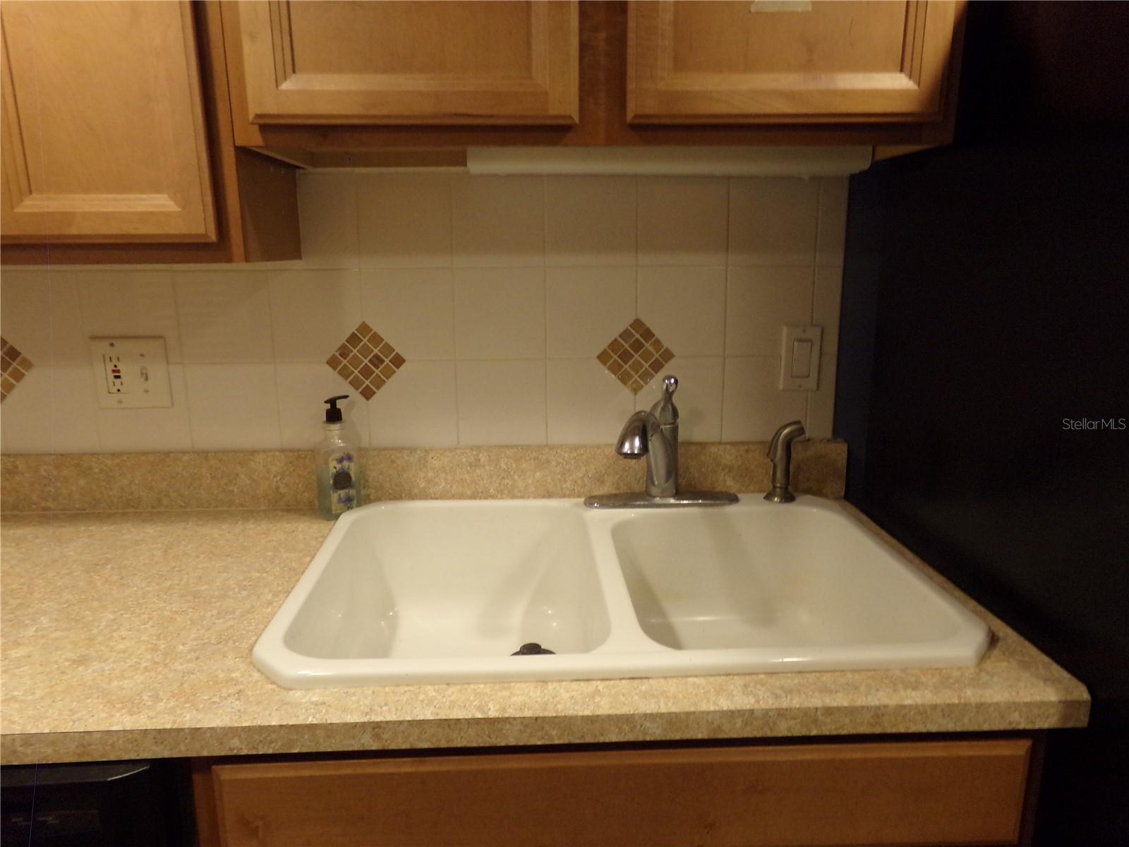 SUMMIT VILLAGE UNIT 2 - Residential