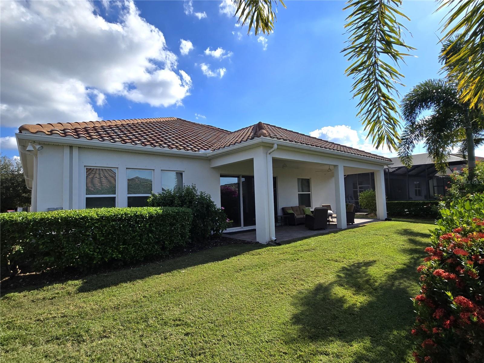 ARBOR GRANDE AT LAKEWOOD RANCH - Residential Lease