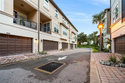 A home in LAKE MARY