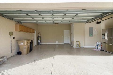 Tiny photo for 3715 Mulberry Grove Loop, Leesburg, FL 34748 (MLS # G5108469)