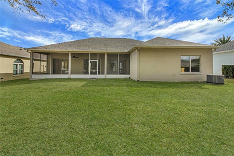 Tiny photo for 3715 Mulberry Grove Loop, Leesburg, FL 34748 (MLS # G5108469)