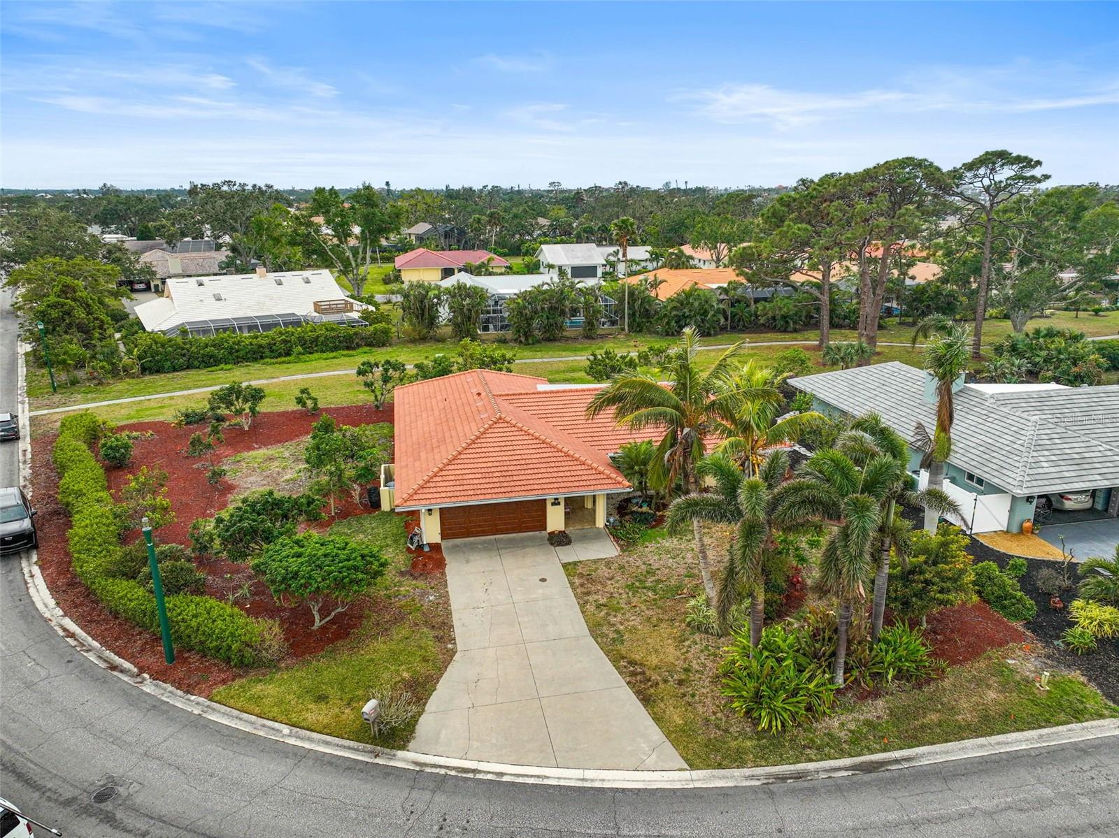 1212 WINDWARD DRIVE