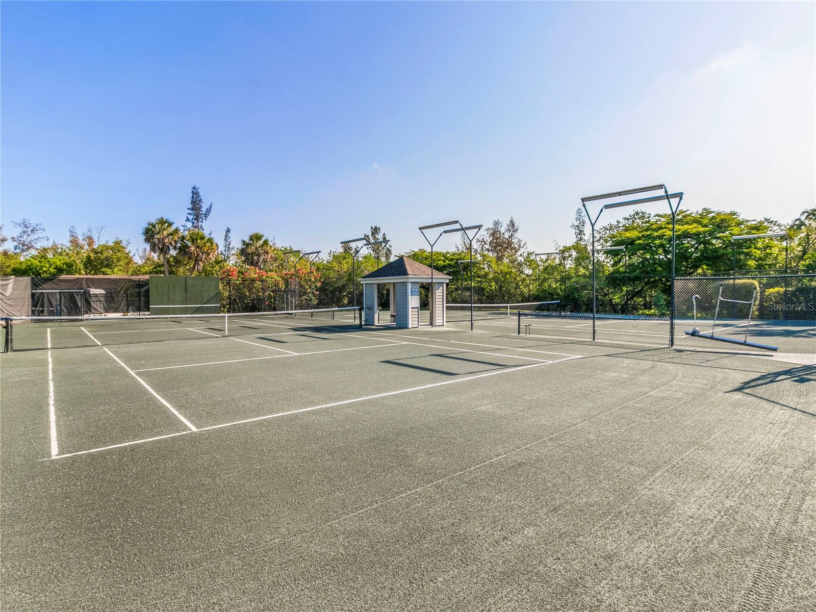 TIDY ISLAND PH III - Residential