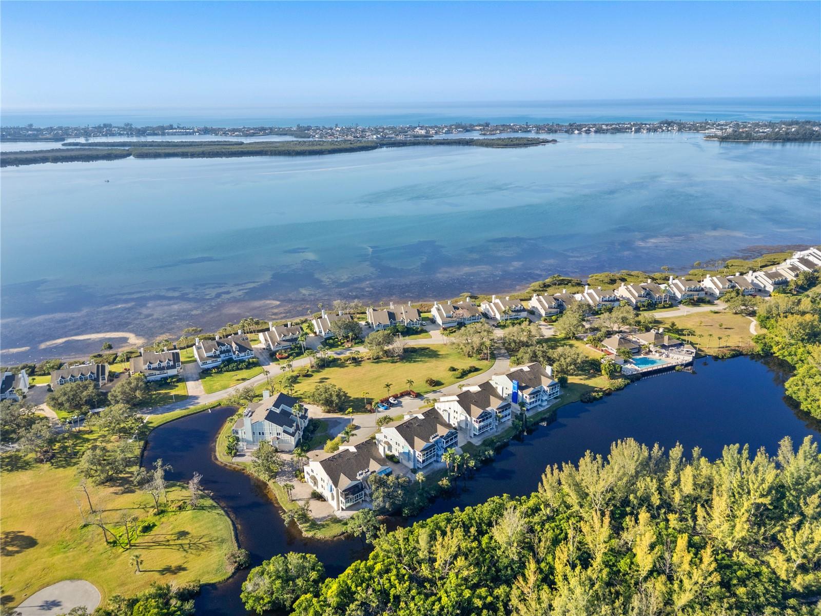 TIDY ISLAND PH III - Residential