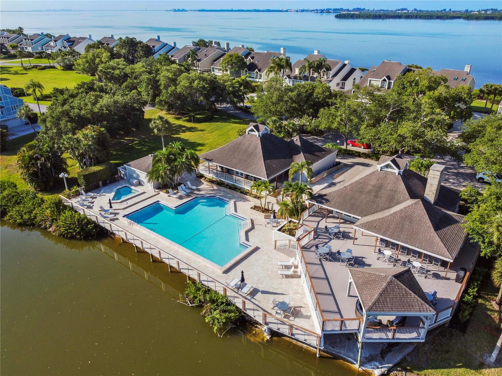 TIDY ISLAND PH III - Residential