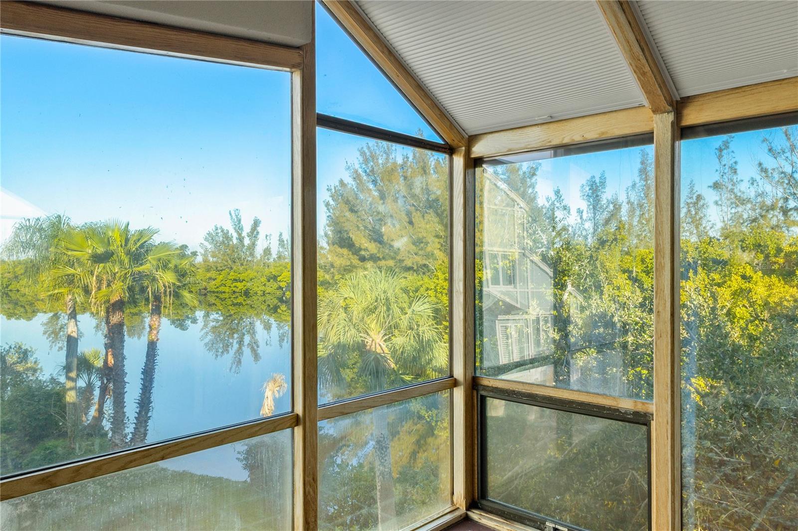 TIDY ISLAND PH III - Residential