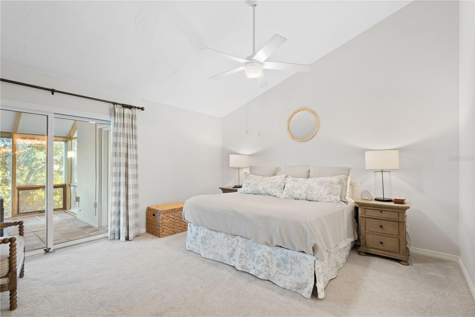 TIDY ISLAND PH III - Residential