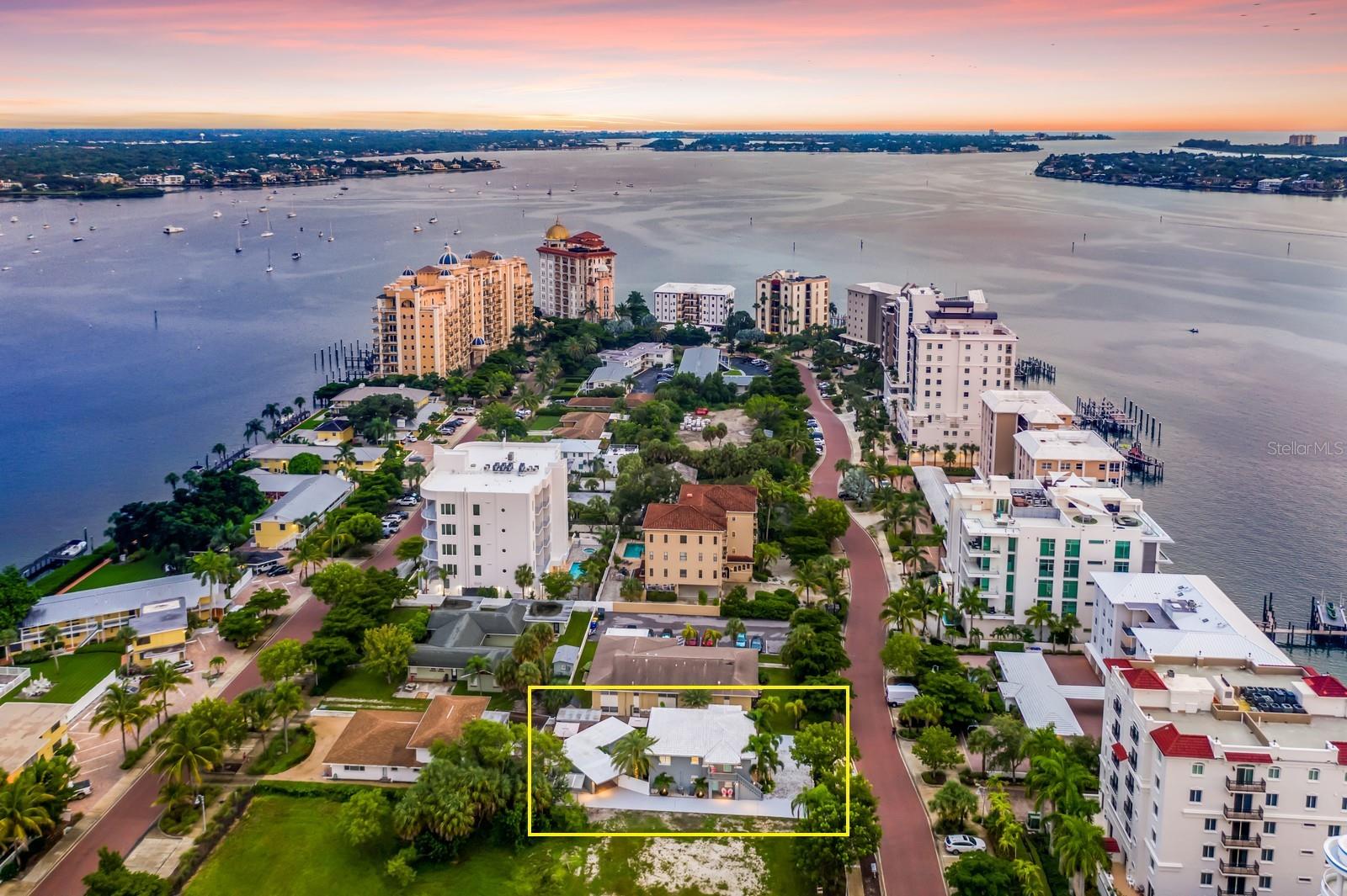 •.¸¸.•*´Coveted Downtown Location¨`*•.¸¸.•***Ground Floor End Unit*** This unit includes a 400 sq ft private courtyard, fully fenced with locking gates, and storage room - with courtyard the total square footage is over 1,100 square feet. Available June 1, 2025. Golden Gate Point is literally a glittering mini 22-acre peninsula that juts into Sarasota Bay. We invite you to enjoy a peaceful, tranquil & relaxing stay at the very unique and rare Peacock on the Point, located on one of the most exclusive streets in all of Sarasota: Golden Gate Point. This gateway to St Armand’s Circle, Lido Beach, and Longboat Key is a hidden jewel in the epicenter of the downtown Sarasota bayfront. Peacock on the Point is a 4-unit condominium building; each unit has been completely renovated & each with its own private entrance and private outdoor space. What makes Peacock on the Point so special is the outdoor space! It’s such an anomaly to have a charming free-standing building in a downtown location and with its own private courtyard, own private quad, own private gazebo an own private outside game room, as well as a Hot tub. Located in the heart of downtown Sarasota, POP is 2.9 miles to Lido Beach, is 7.5 miles to world famous #1 rated Siesta Key Beach, 2 miles to St. Armand’s Circle and just across the Street from the Ritz-Carlton! •*´¨`*•.¸Will Consider Mid-term Lease - Contact Agent for Mid-term Pricing¸.••*´¨`*•.Check out the video for details.