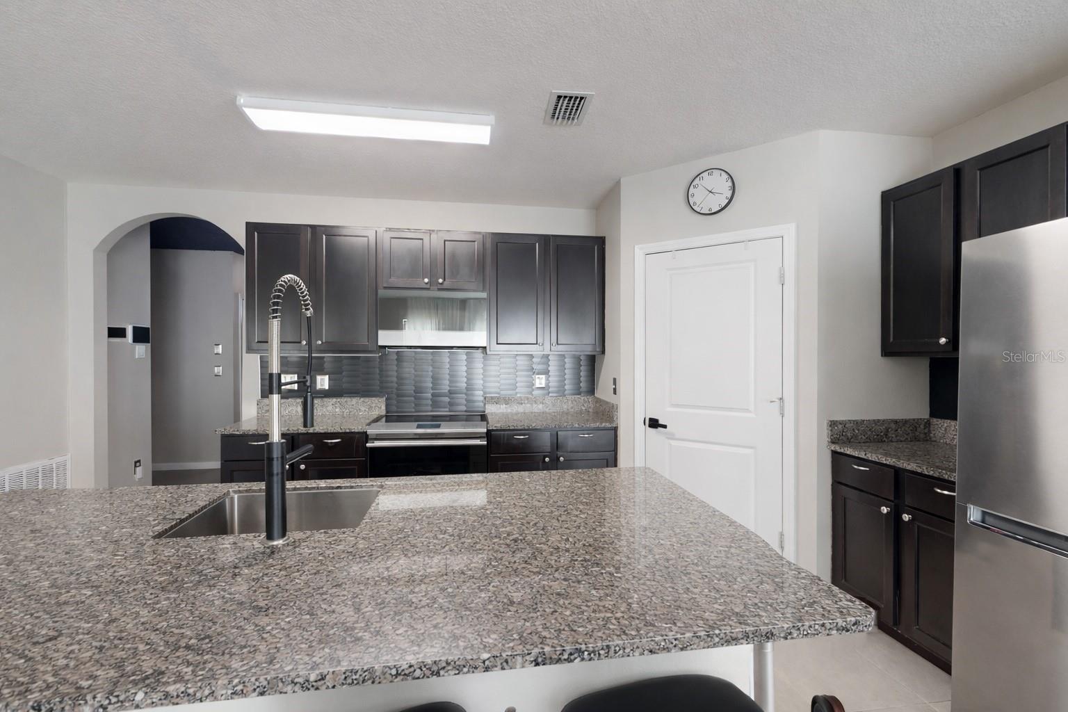 11816 MYRTLE ROCK DRIVE