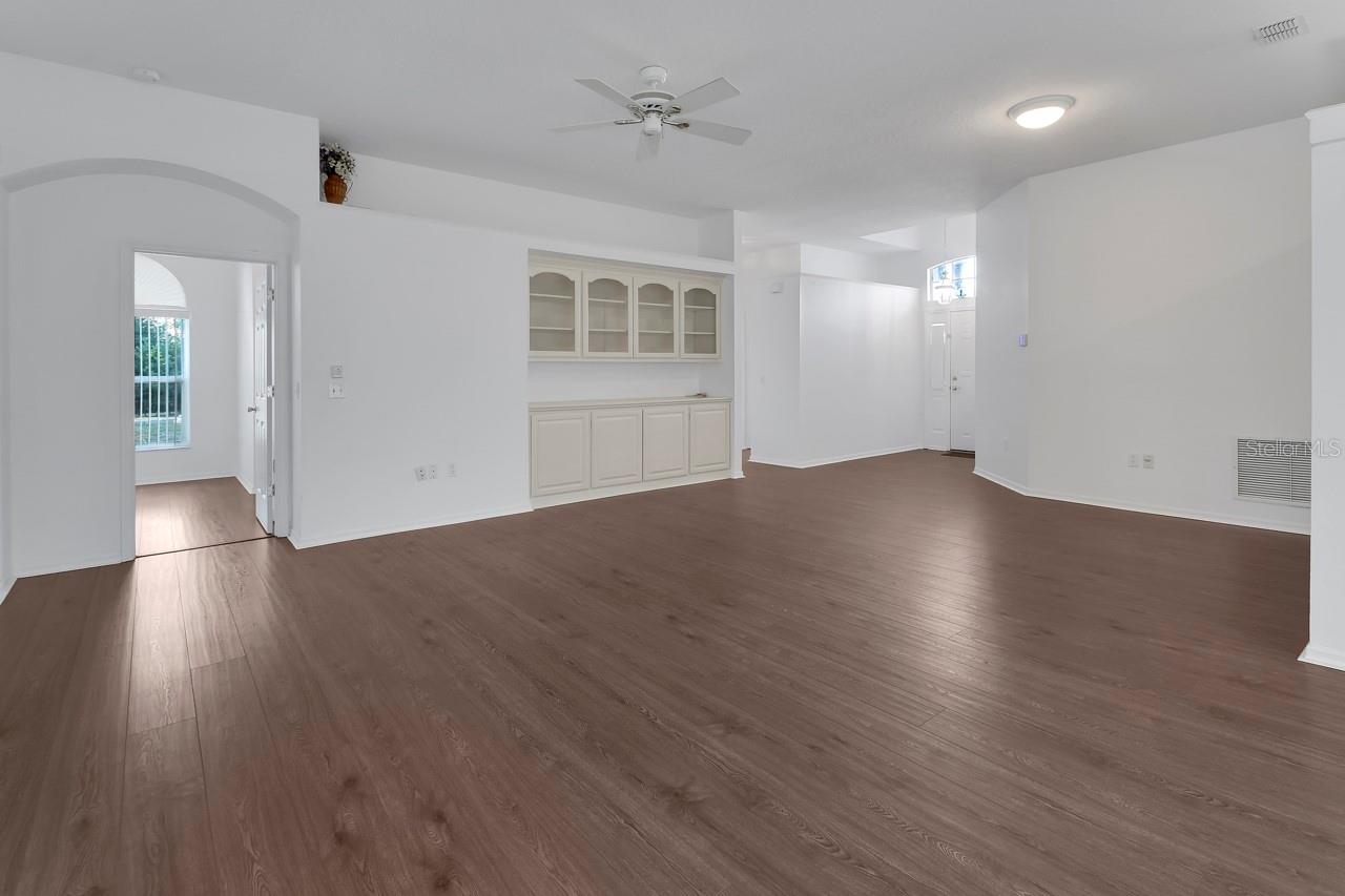 CASCADES UNIT 01 - Residential