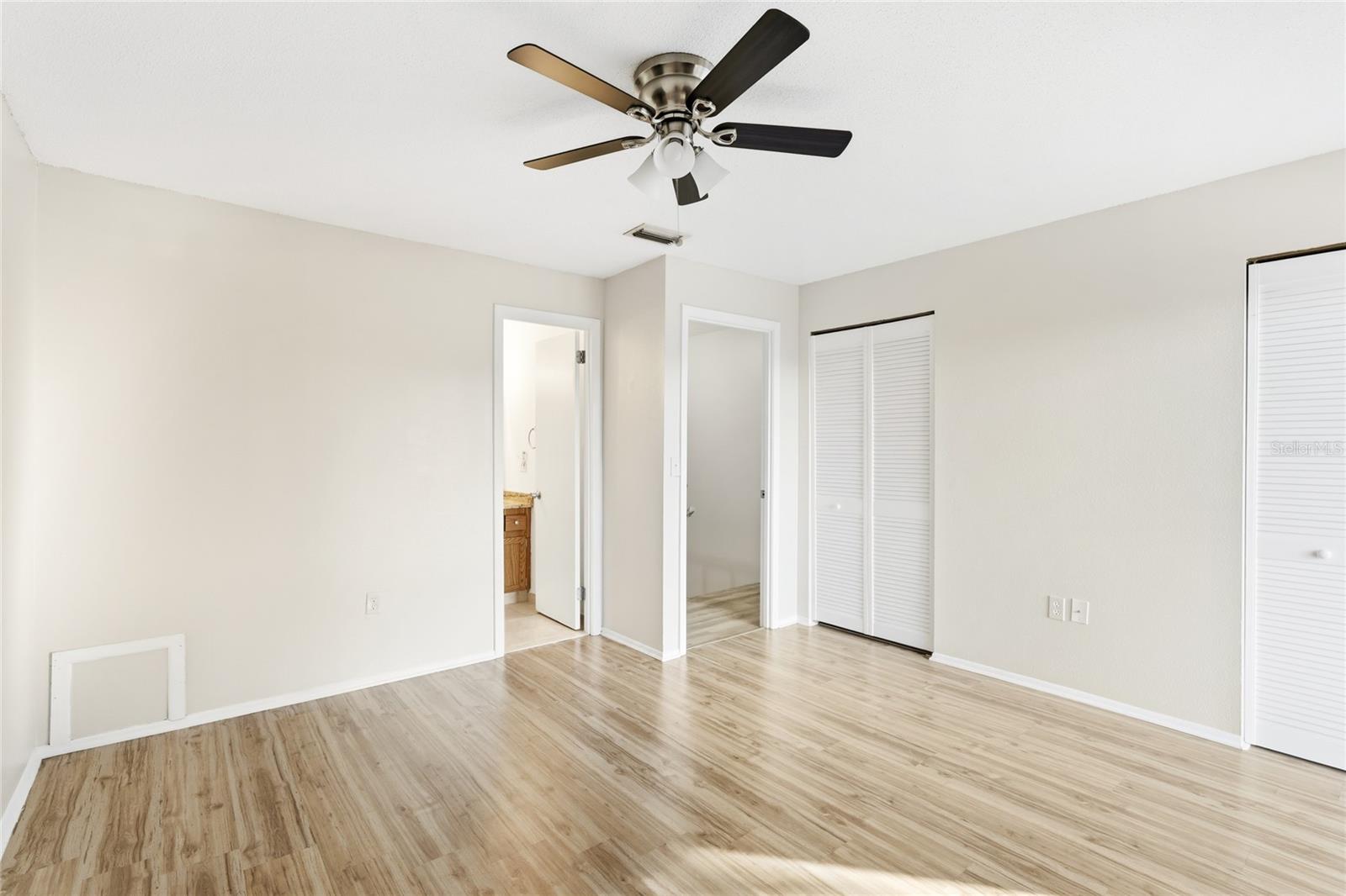 RAMBLEWOOD ACRES - Residential