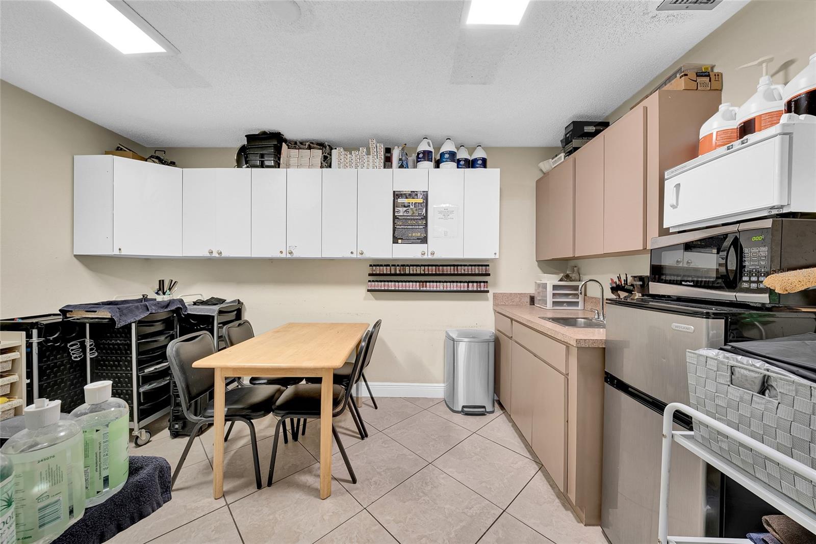 BELLEAIR MANOR UNIT 1 & 2 - Commercial Sale