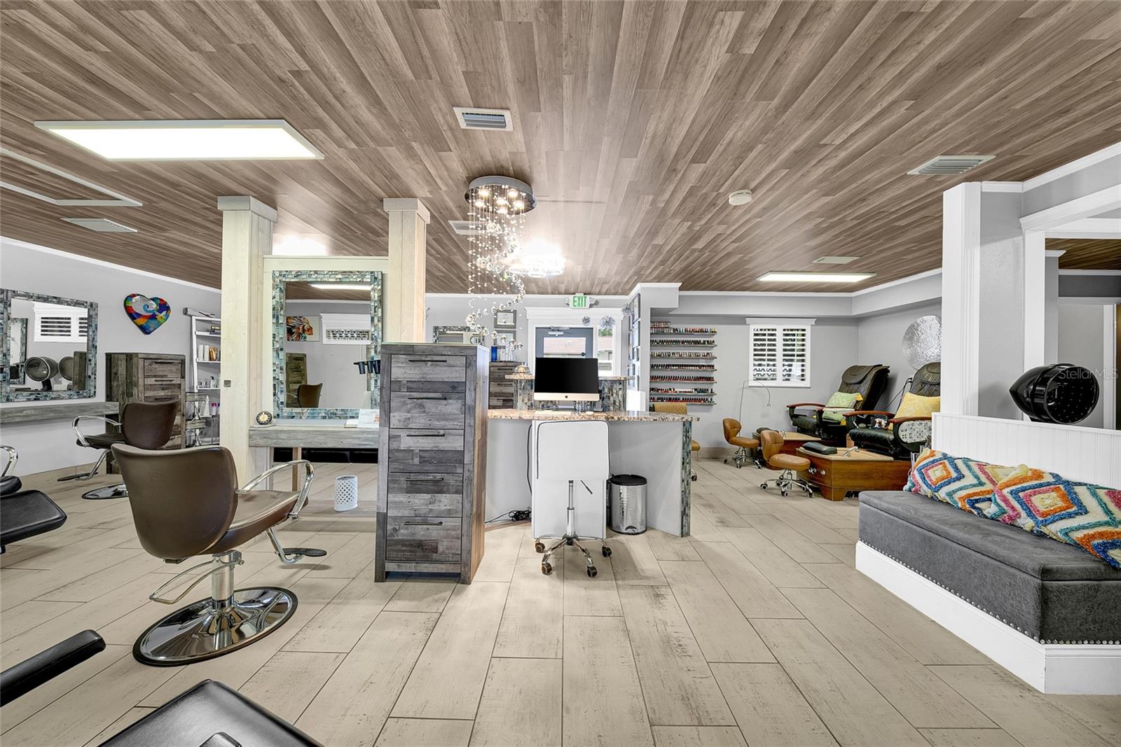 BELLEAIR MANOR UNIT 1 & 2 - Commercial Sale