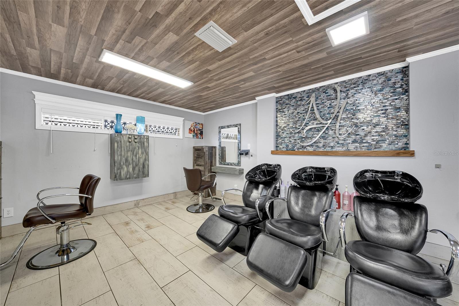 BELLEAIR MANOR UNIT 1 & 2 - Commercial Sale