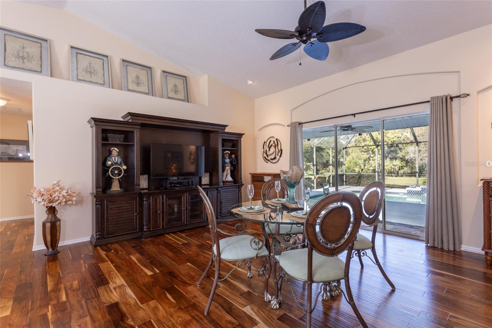 LAKE VIEW SUB - Residential