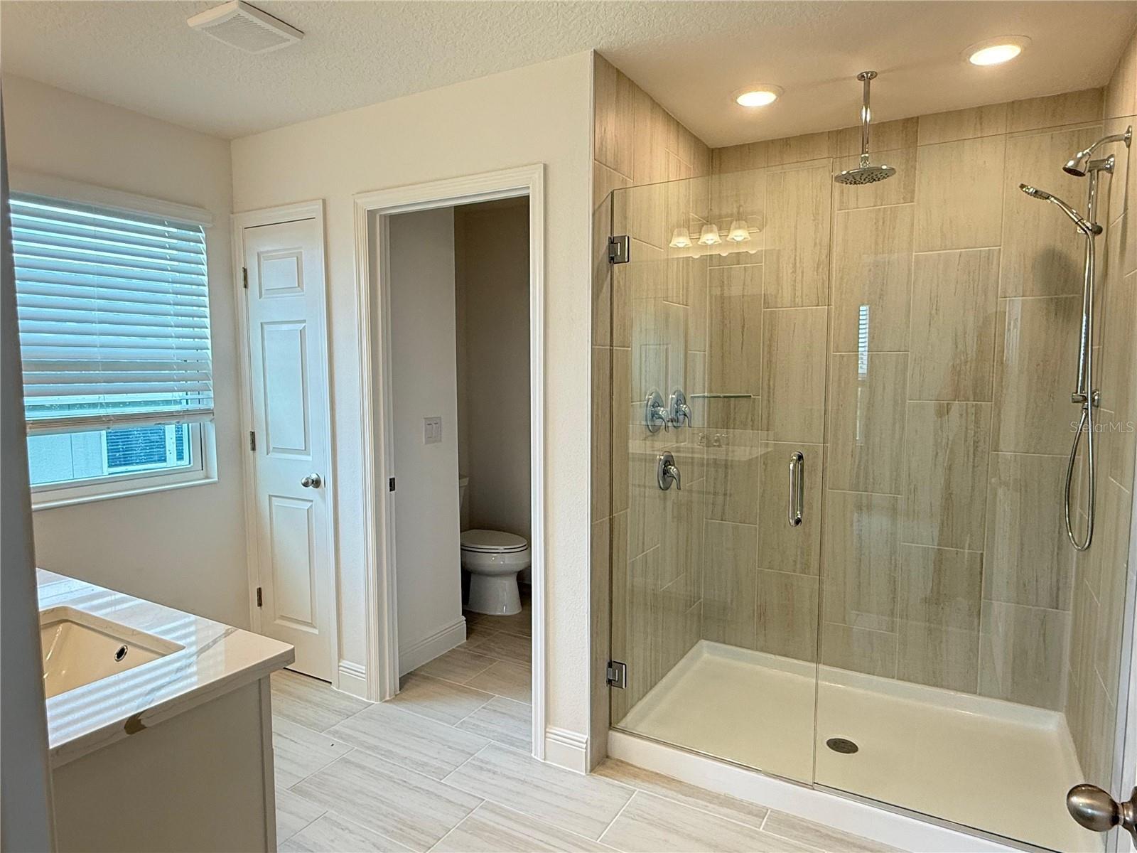 RIDGEVIEW PH 1 - Residential