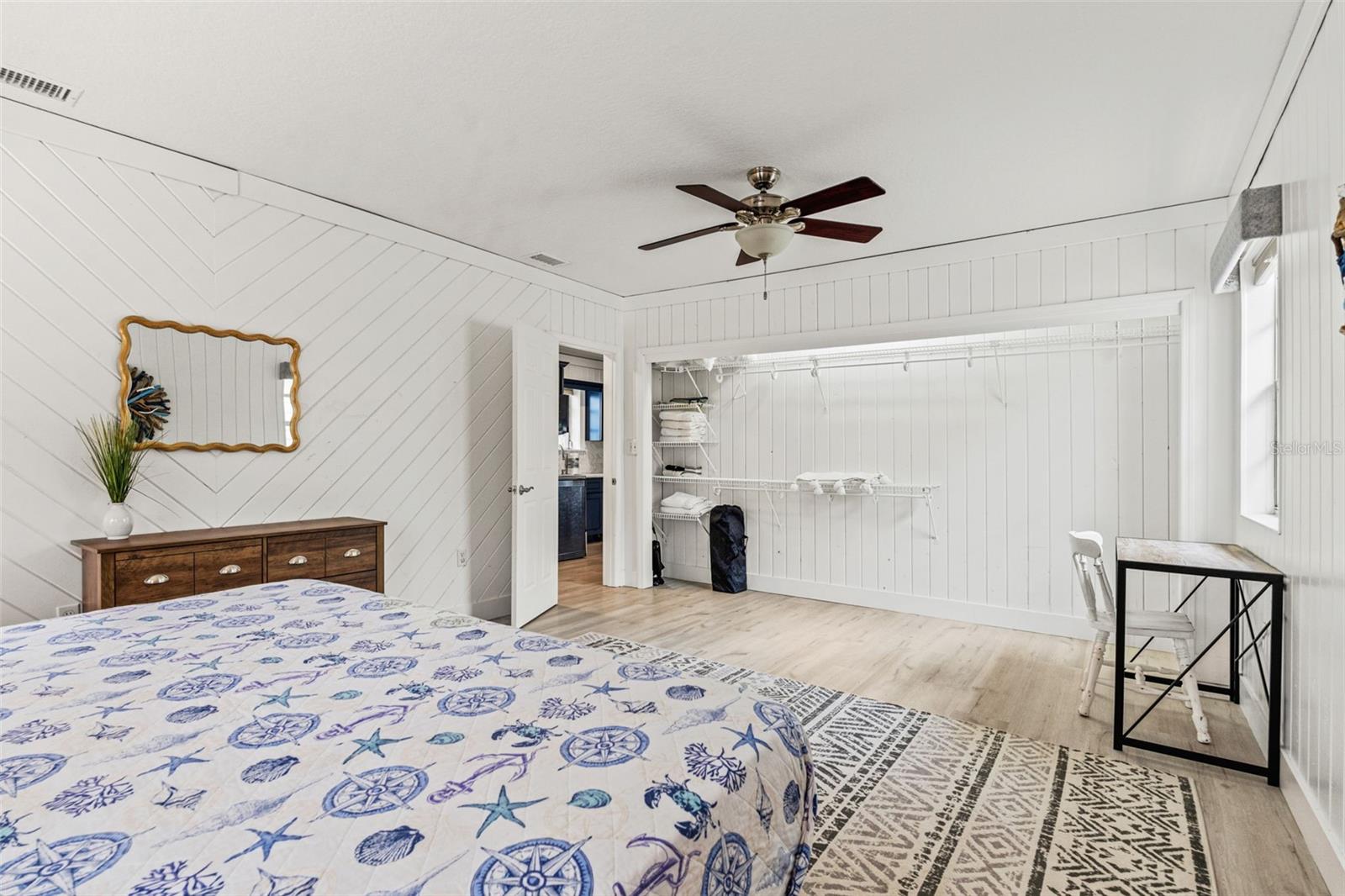 WEEKI WACHEE GARDENS - Residential