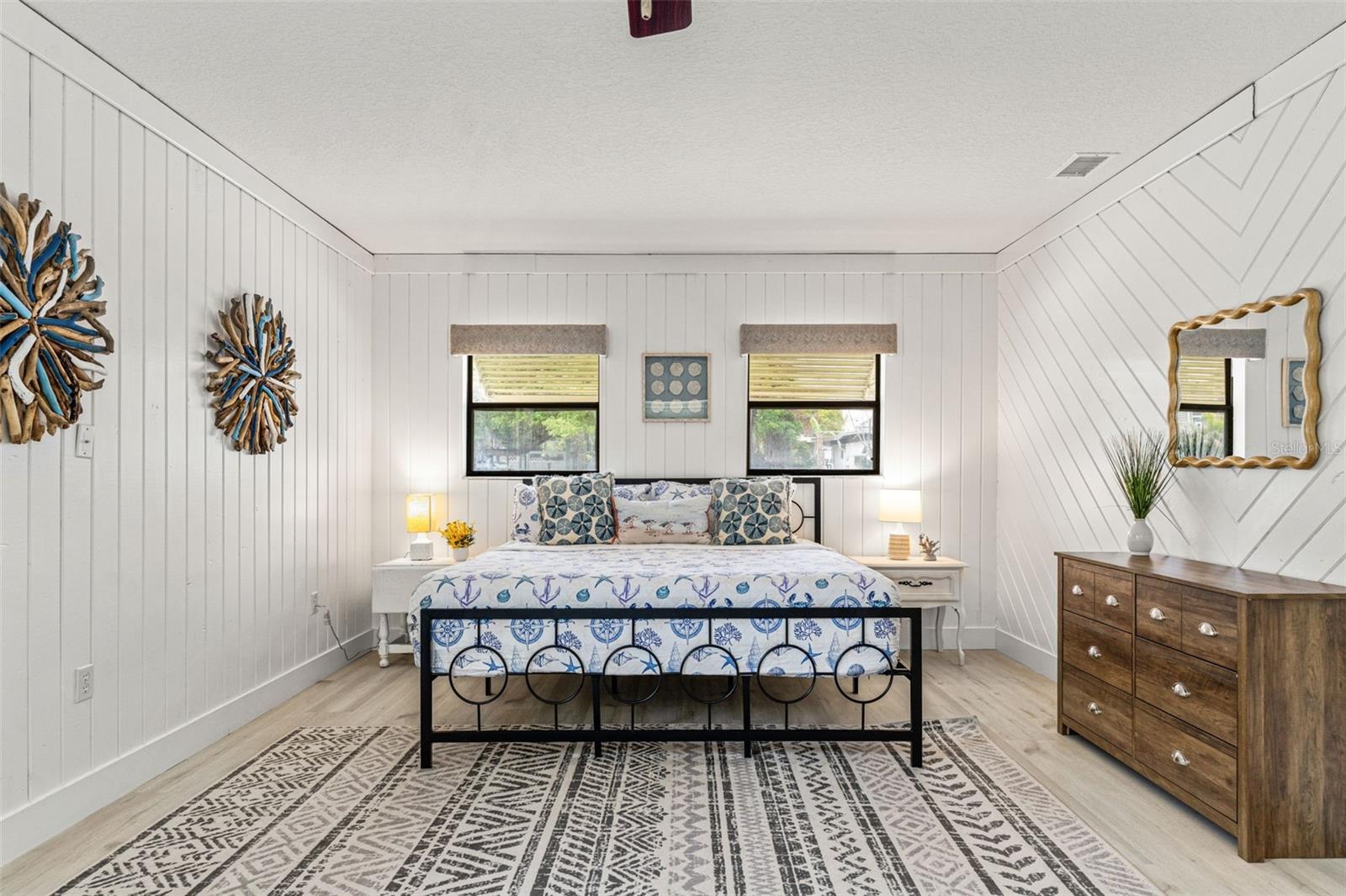 WEEKI WACHEE GARDENS - Residential