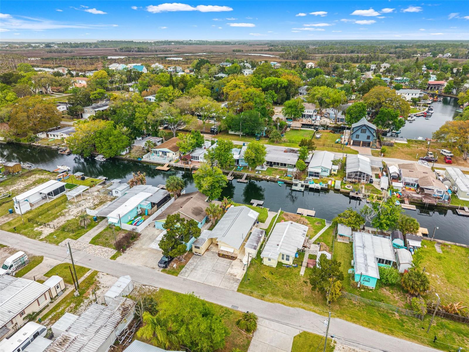 WEEKI WACHEE GARDENS - Residential