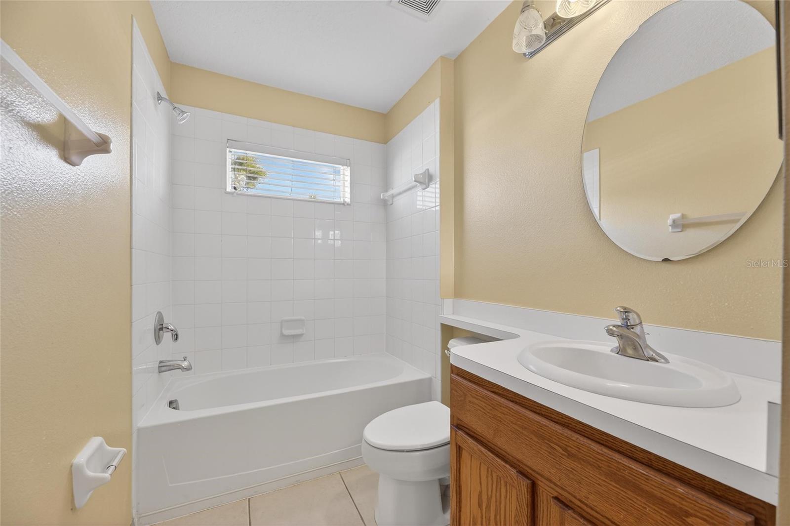 WELLINGTON NORTH AT BAY PARK - Residential