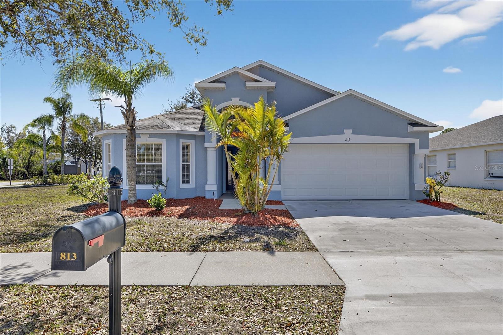 WELLINGTON NORTH AT BAY PARK - Residential