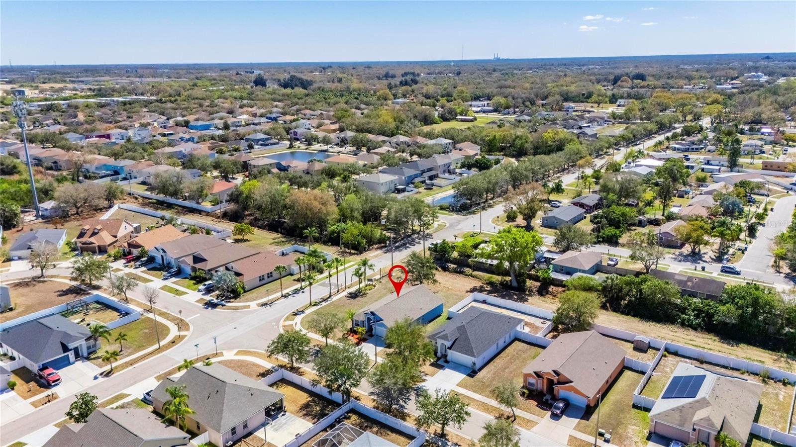 WELLINGTON NORTH AT BAY PARK - Residential