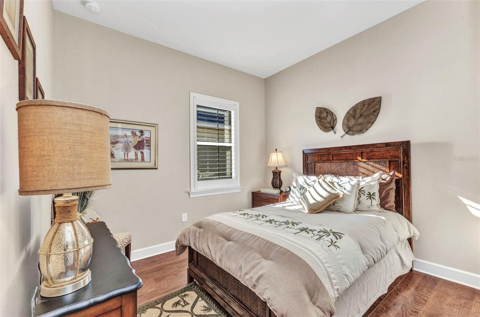 RIVERWOOD - Residential