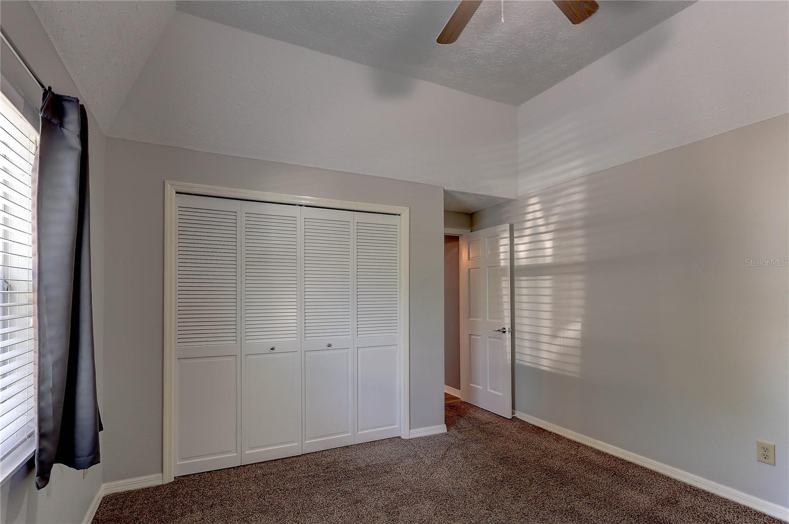 COUNTRY GATE - Residential