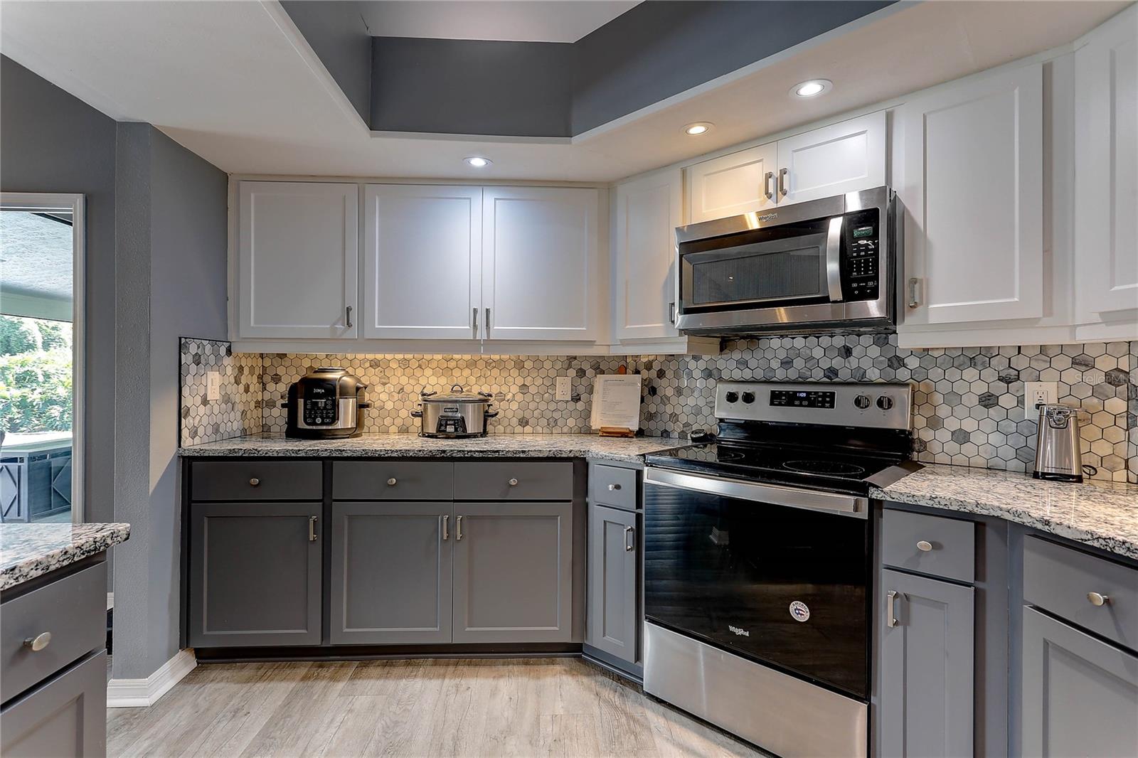 COUNTRY GATE - Residential