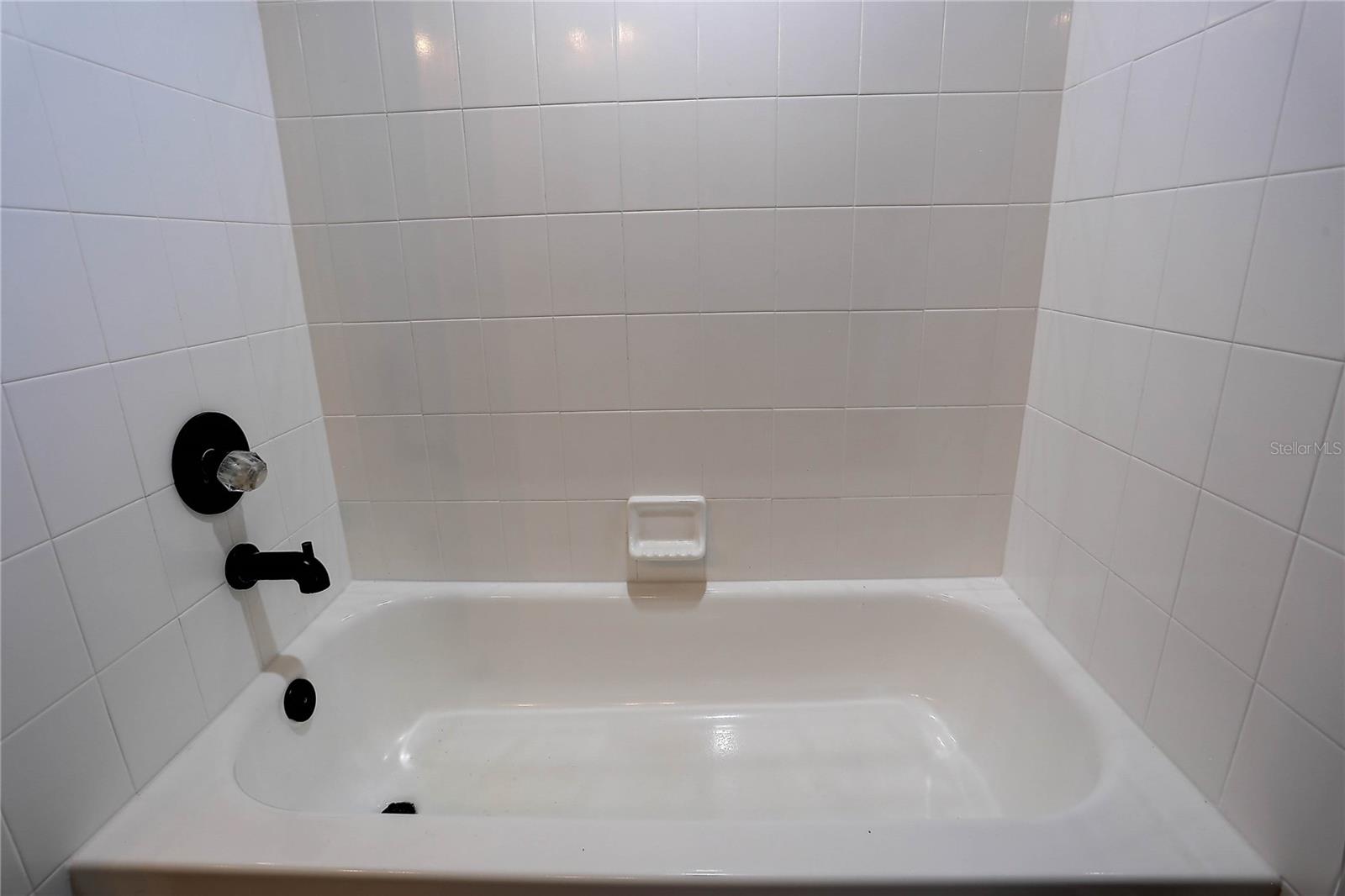 COUNTRY GATE - Residential