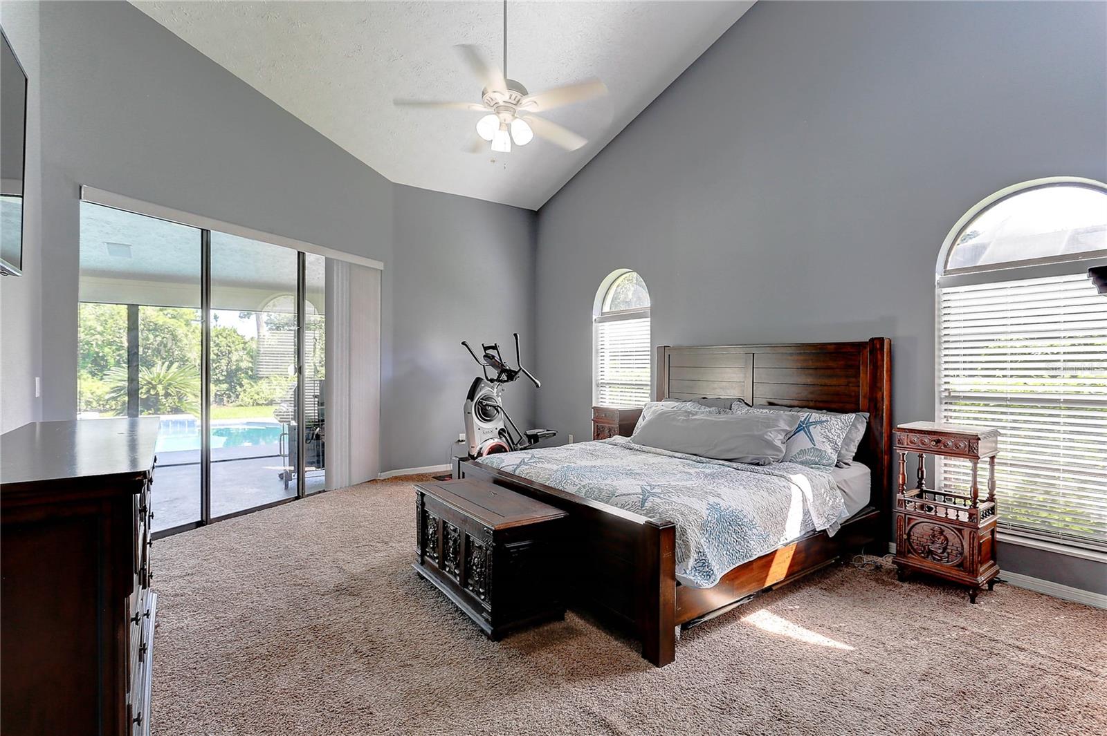 COUNTRY GATE - Residential