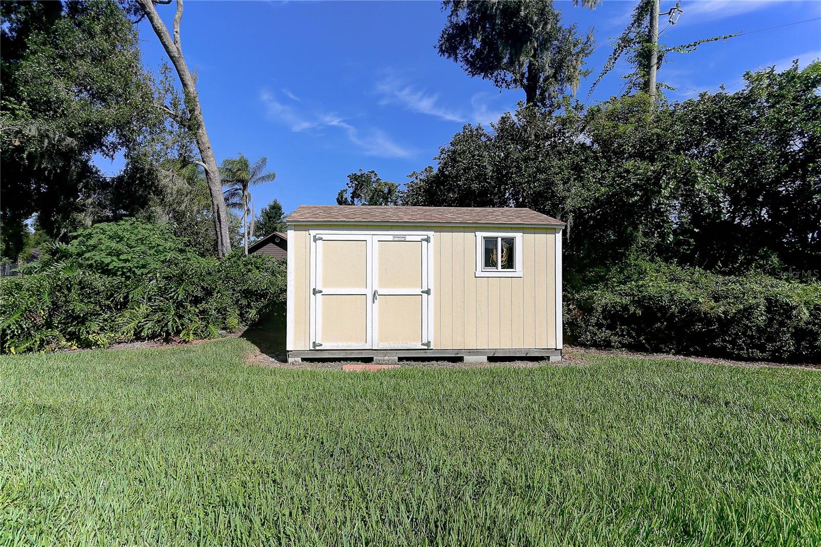 COUNTRY GATE - Residential