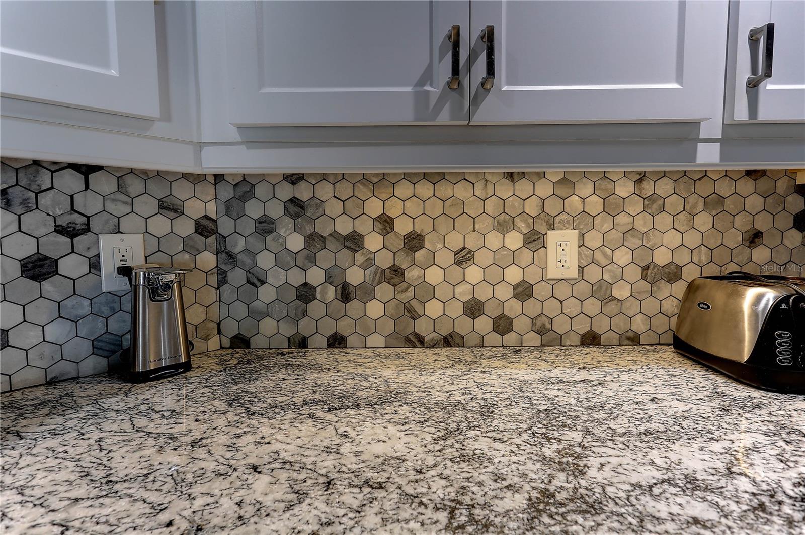 COUNTRY GATE - Residential