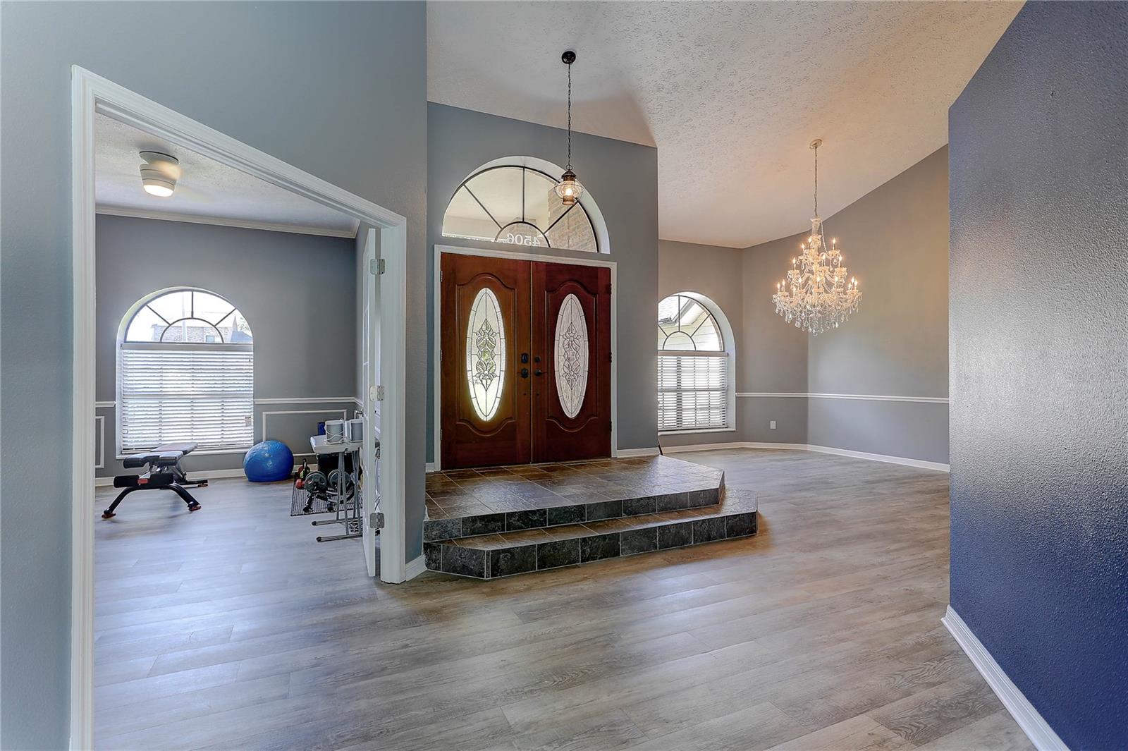 COUNTRY GATE - Residential