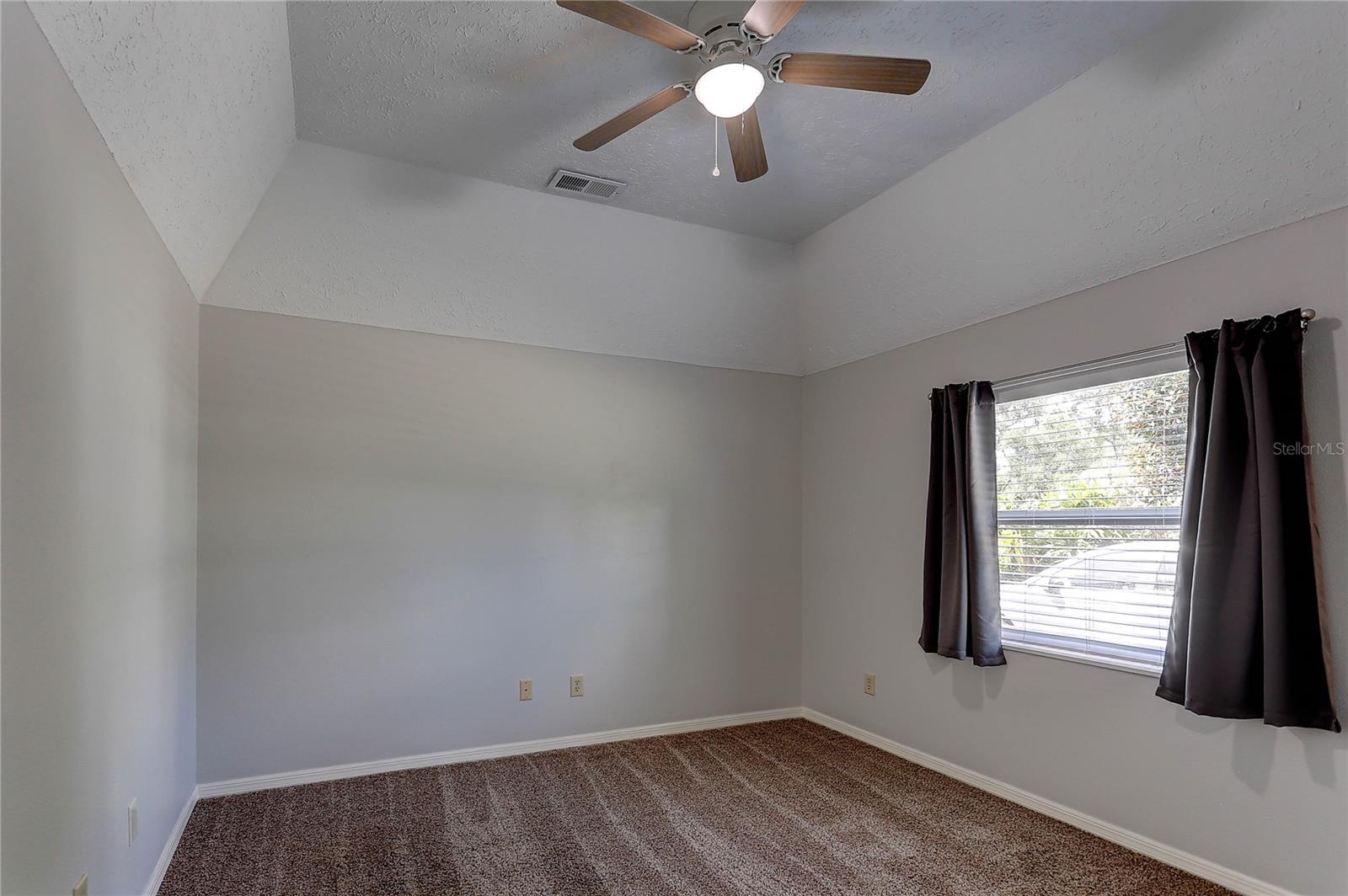 COUNTRY GATE - Residential