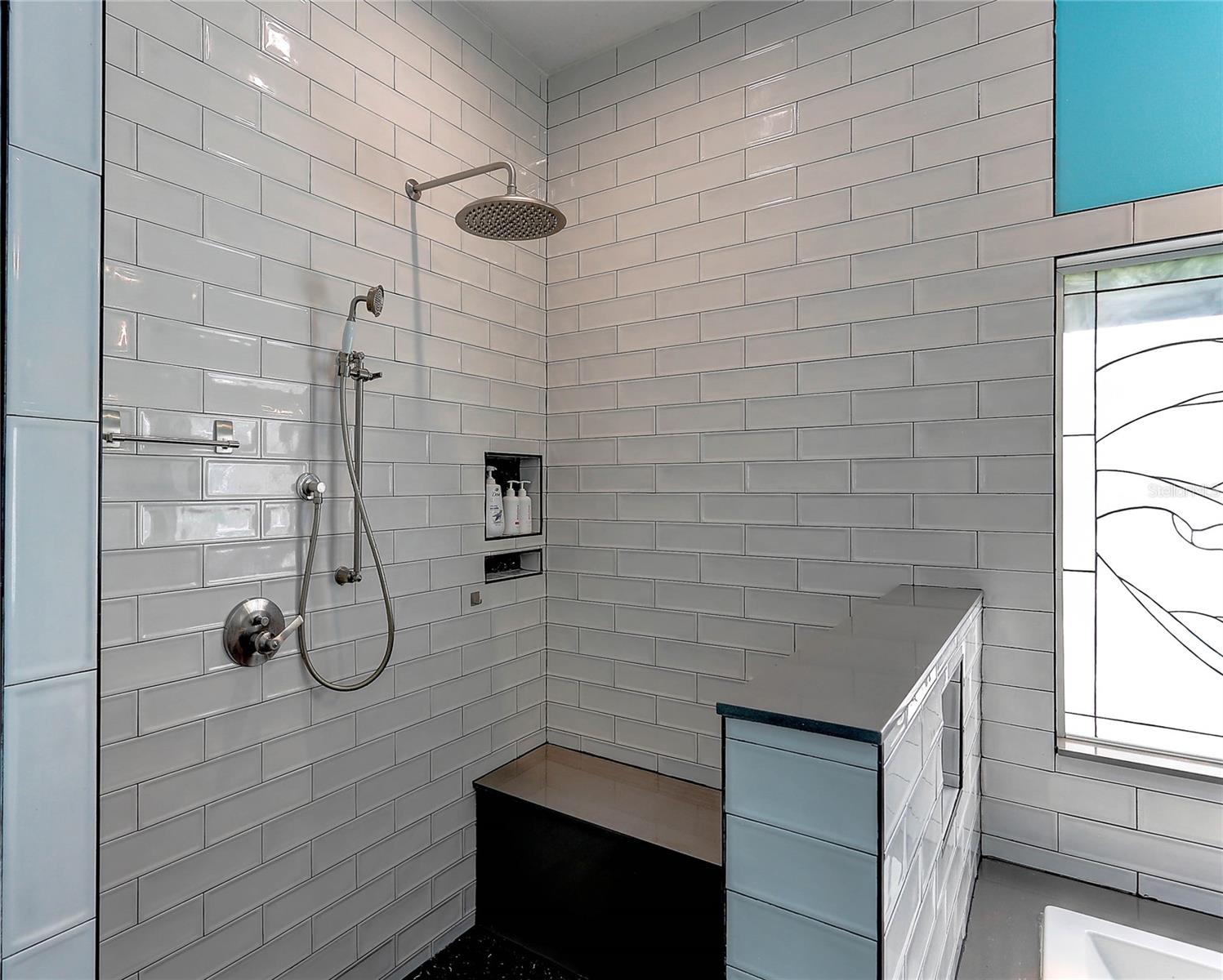 COUNTRY GATE - Residential