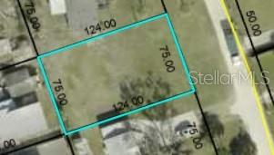 Fantastic beach community value East of A1A! WALK TO THE BEACH! Launch your boat in the ICW in less than 5 minutes from home! Golf courses in either direction! Fantastic restaurants minutes from your front door. Your friendly neighborhood Publix a bike ride away! Enjoy the mystique of Old Florida in sought after Hammock! Hurry, this one won't last!!