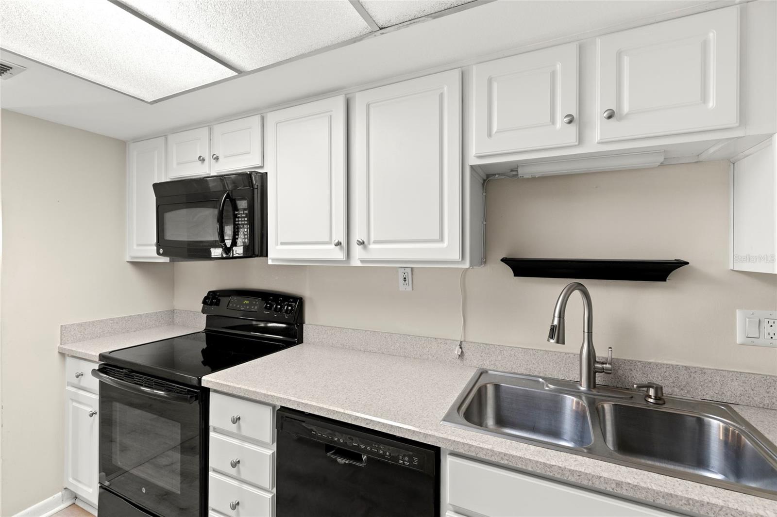 WEST SHORE VILLAGE - Residential