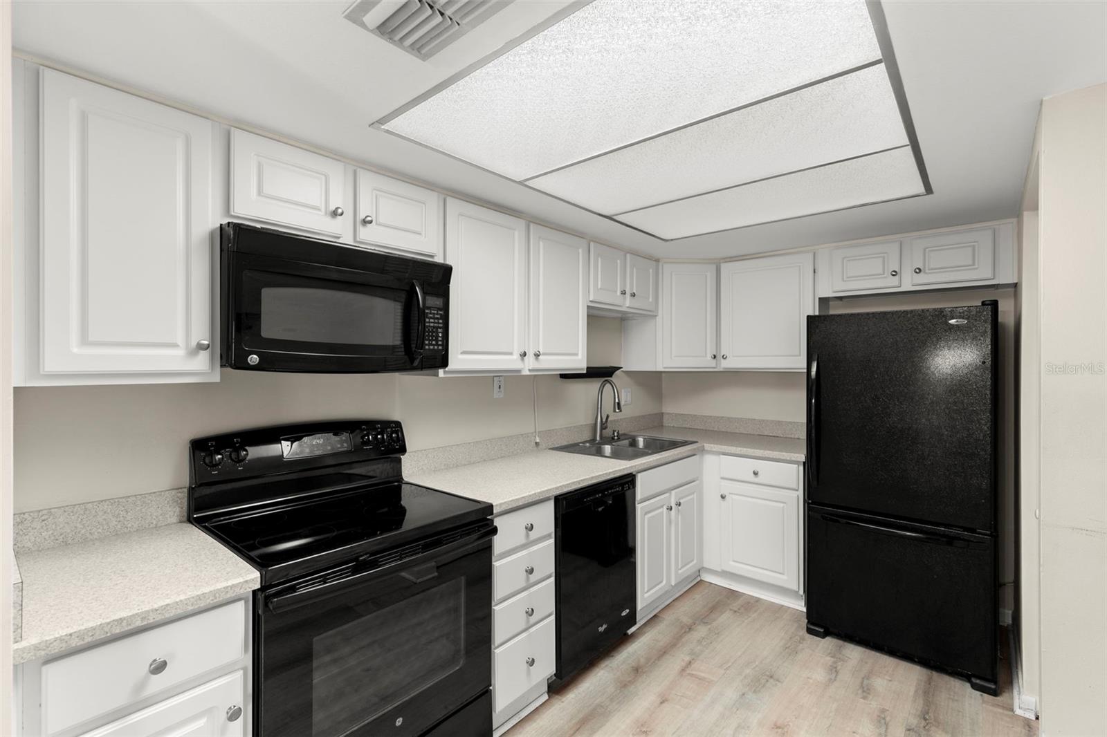 WEST SHORE VILLAGE - Residential