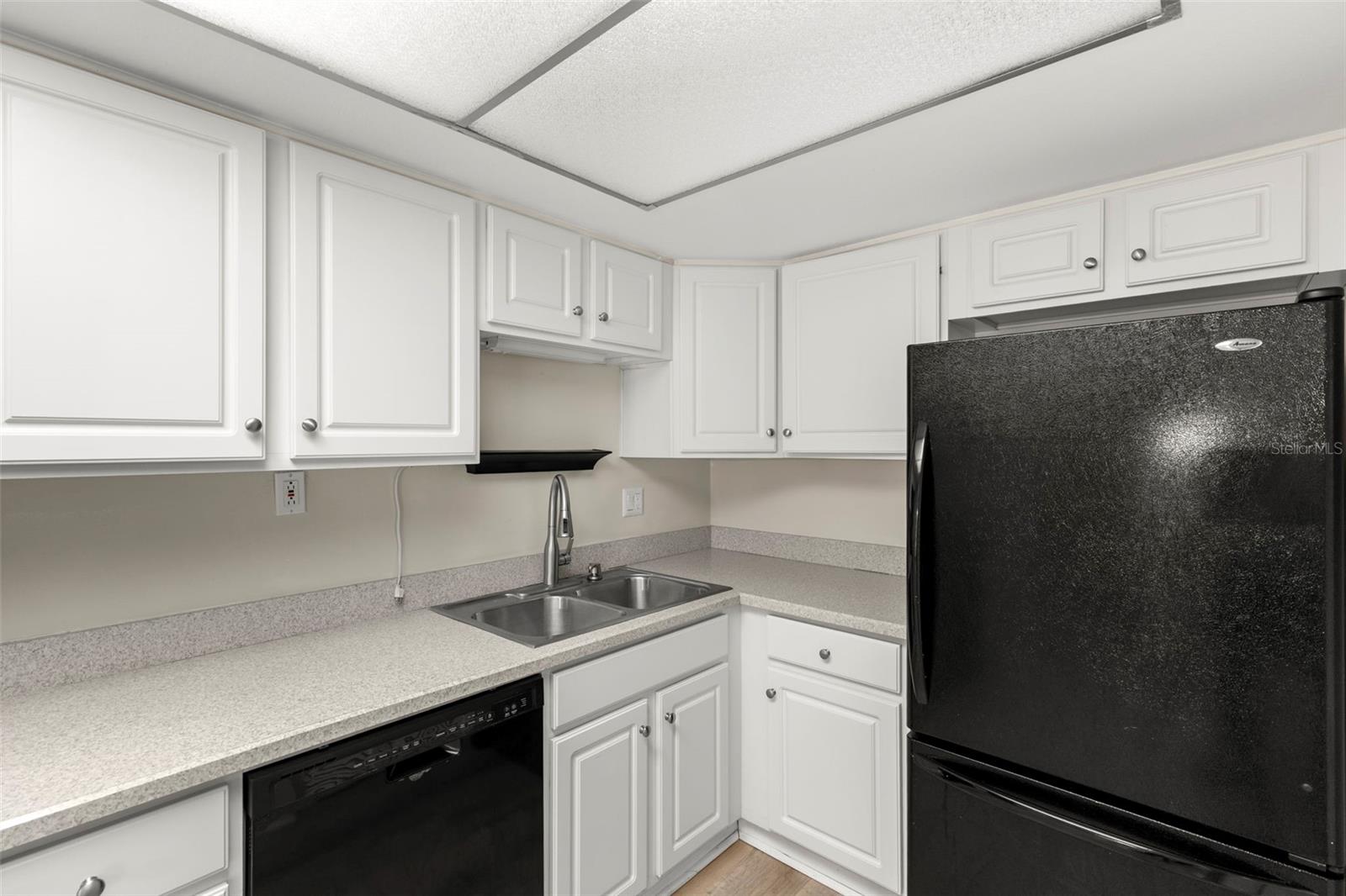 WEST SHORE VILLAGE - Residential